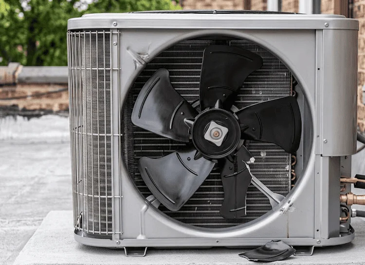 Cánh quạt bị nứt, gãy hoặc lệch tâm