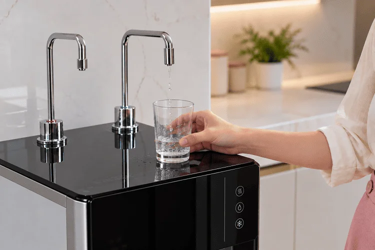 Nước chảy yếu hoặc ra chậm hơn